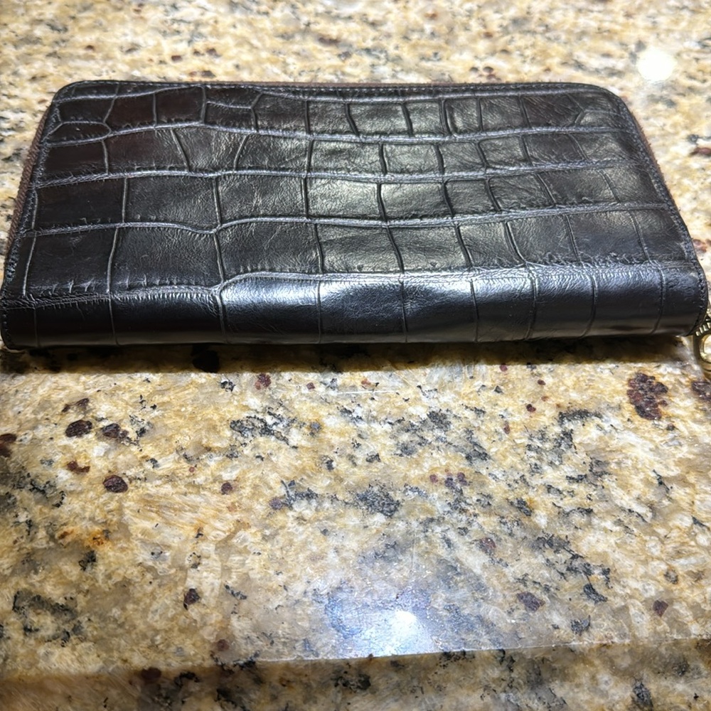Wallet - Picture 2 of 3